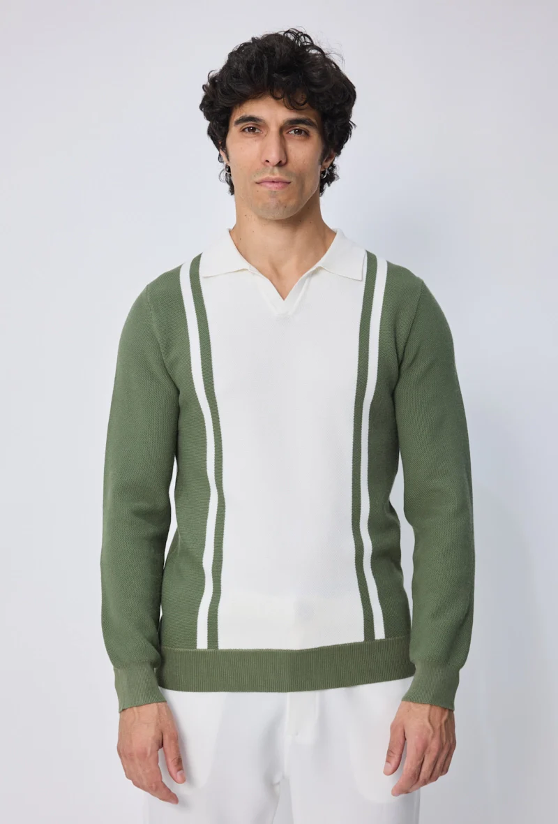 Pull à col v