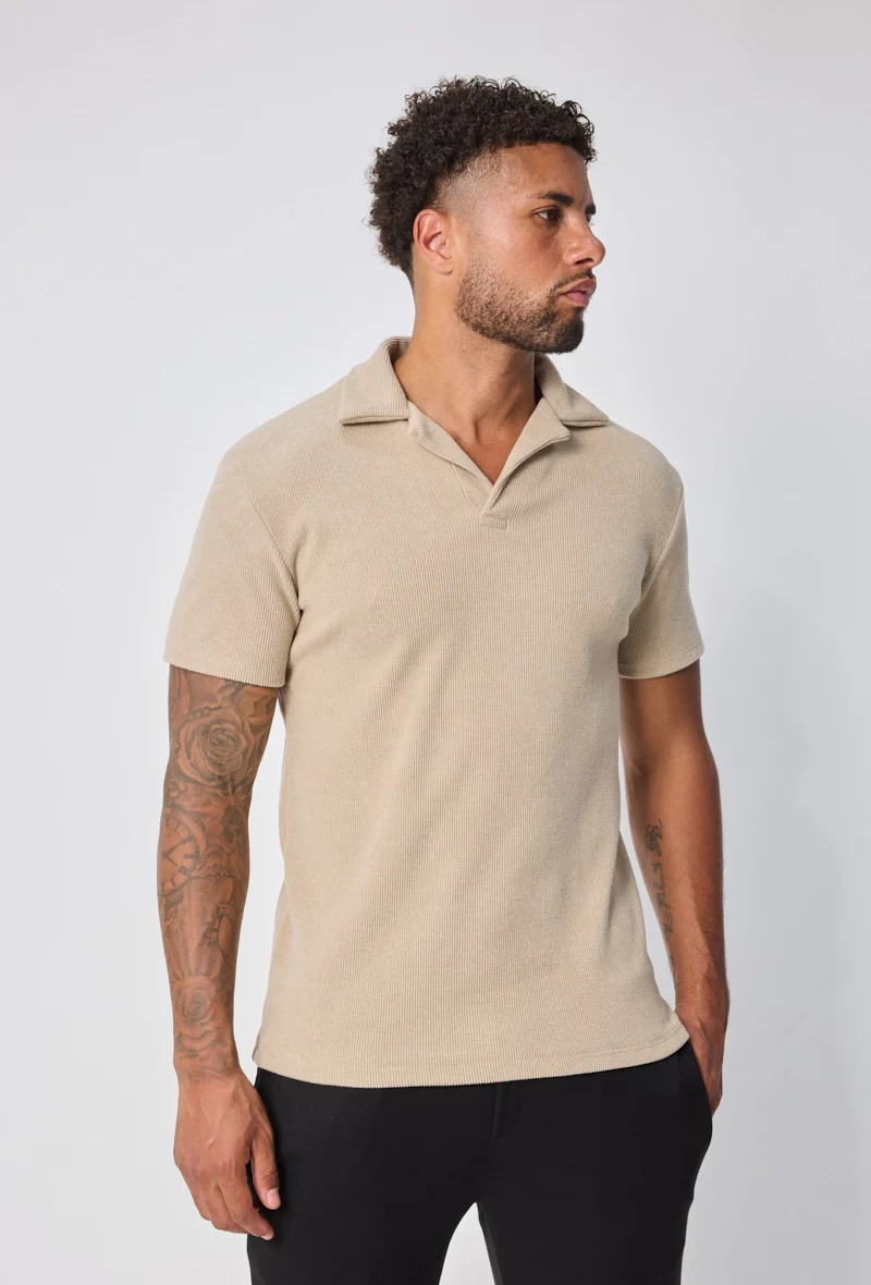 Polo uni col v à revers - Image 13