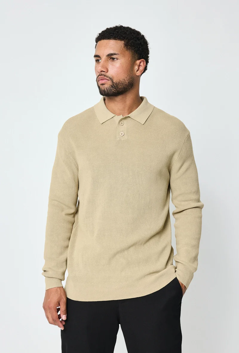 Pull en maille col à revers avec deux boutons - Image 2