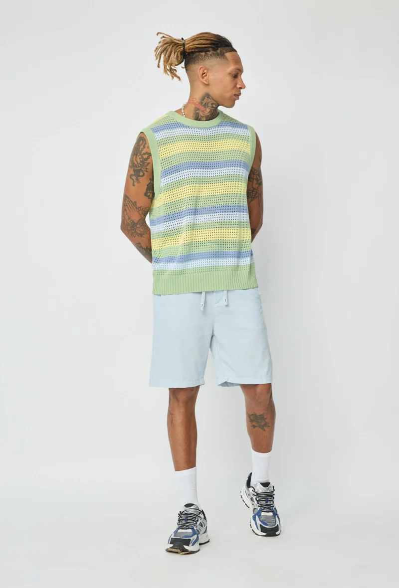 Pull sans manche en maille rayé - Image 16