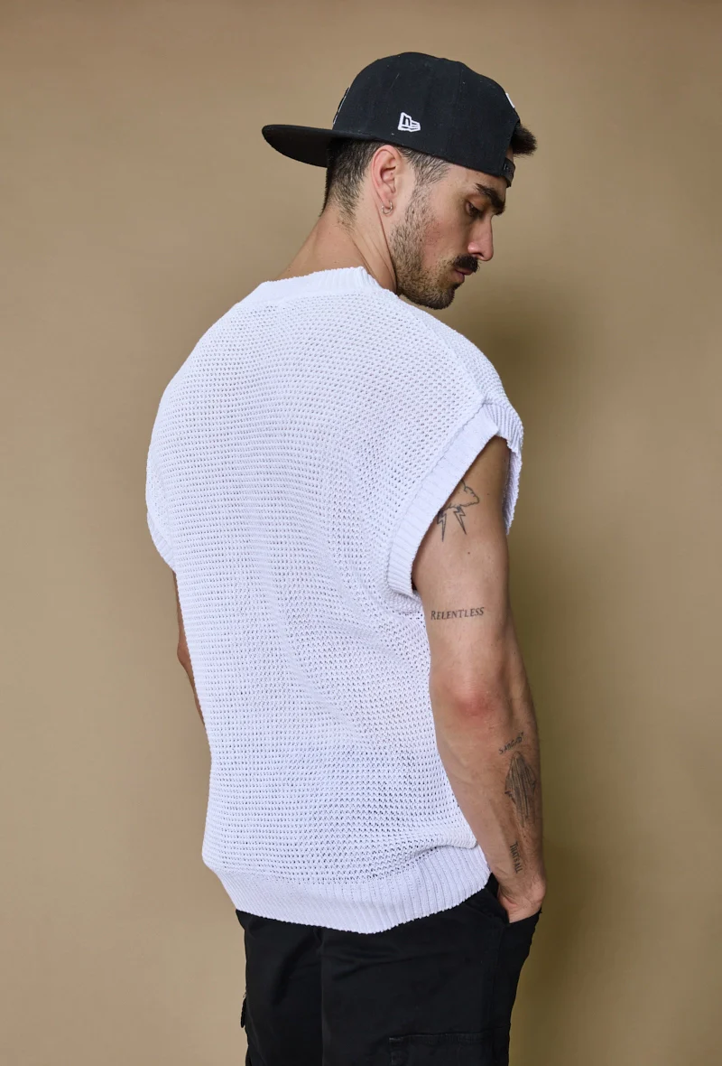 Pull uni en maille sans manches - Image 6