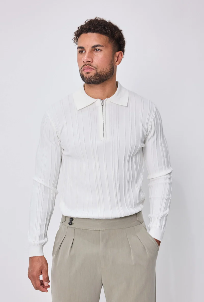 Pull uni manches longues