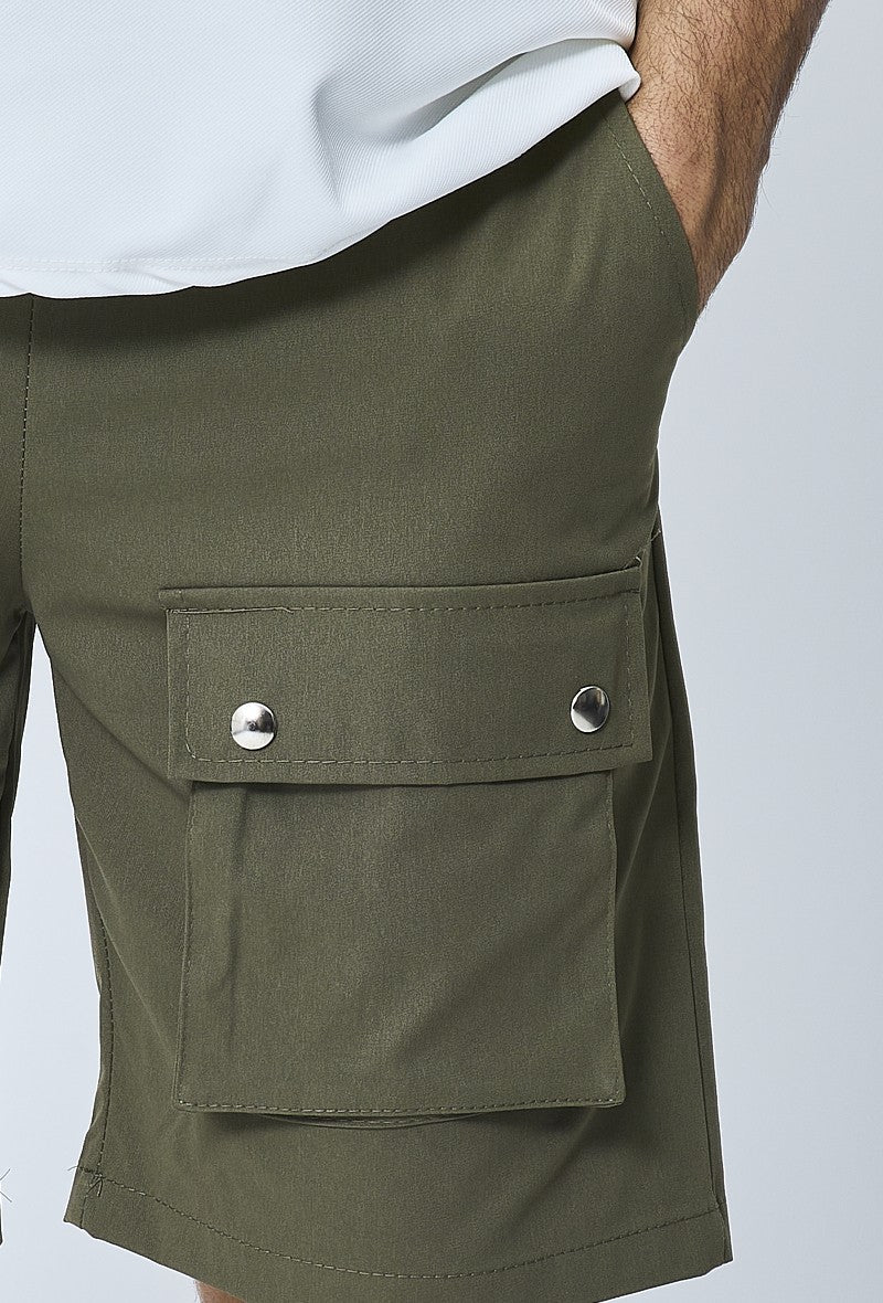 Short uni cargo à poches en sorona - Image 15