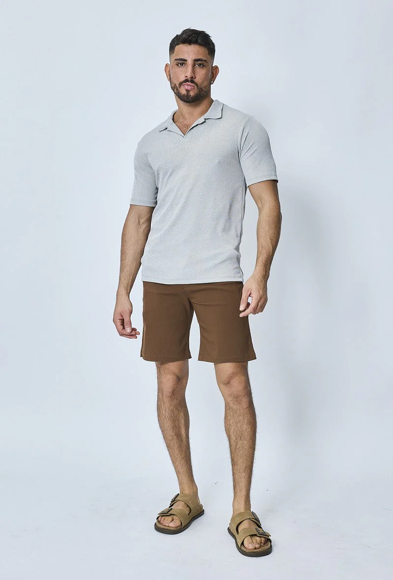 Short chino uni léger stretch et très confortable - Image 21
