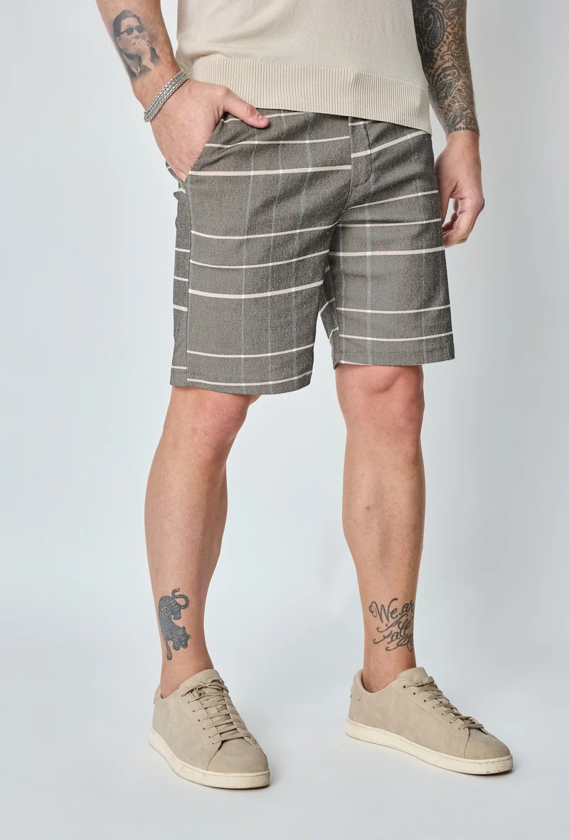Short chino à carreaux - Image 49