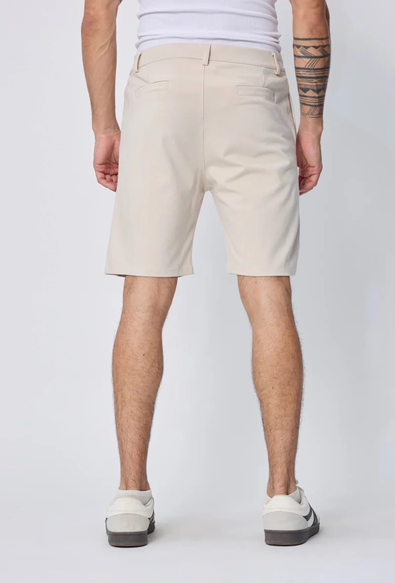 Short uni - Image 3