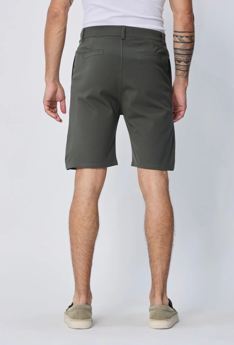 Short uni - Image 6