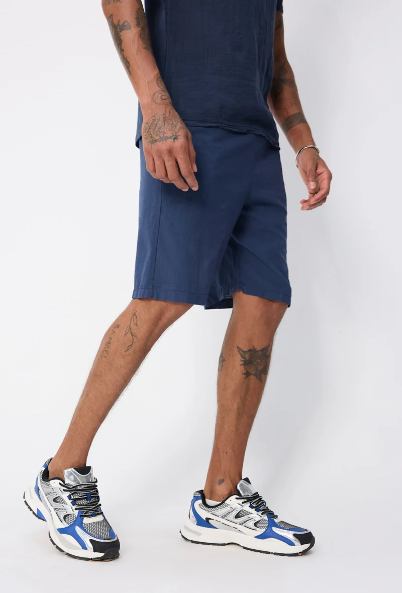 Short uni - Image 2