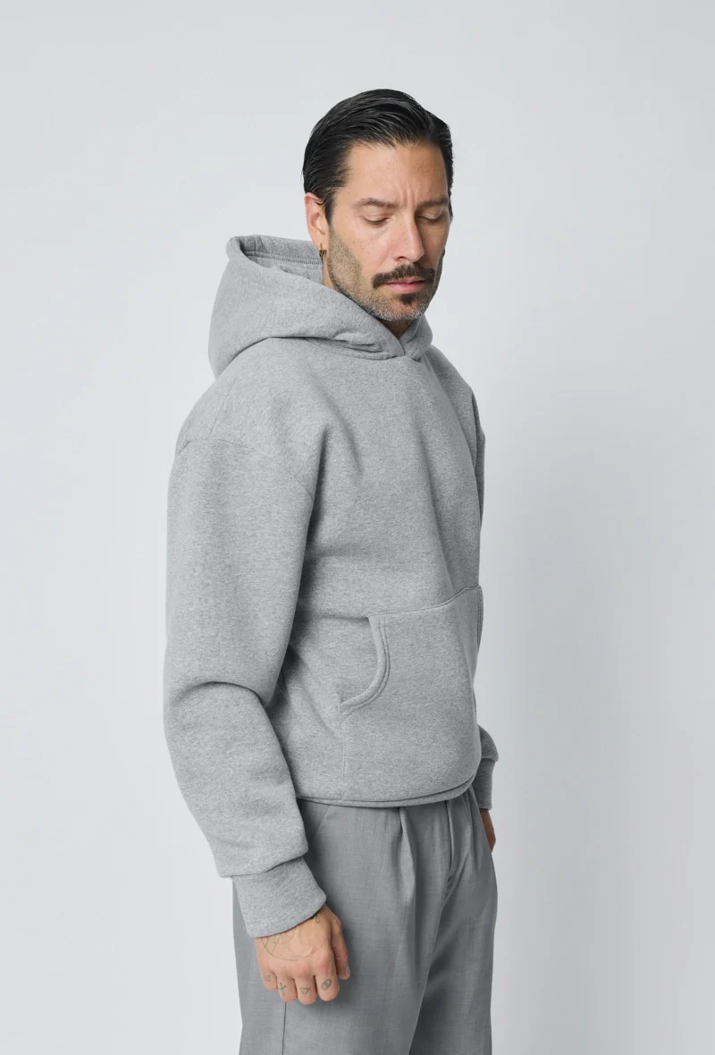 Sweat à capuche uni - Image 39