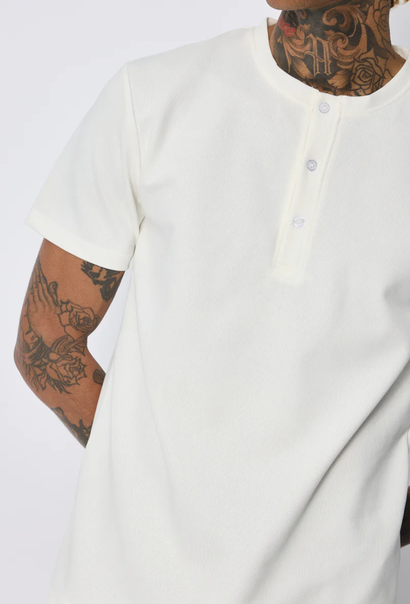 T-shirt henley col tunisien - Image 10