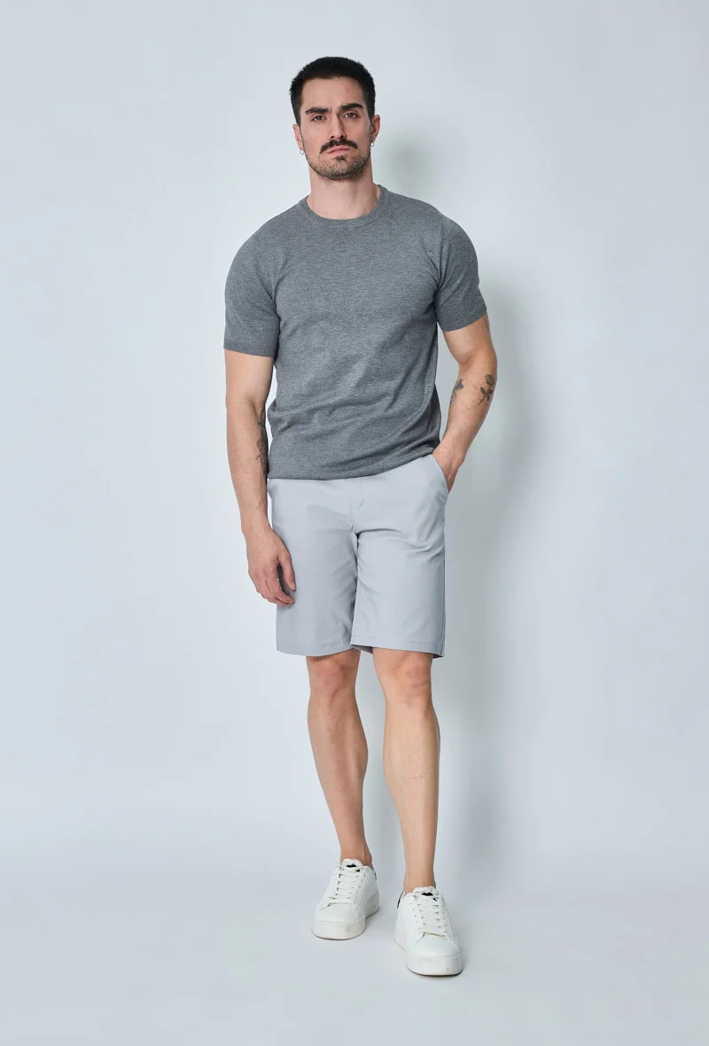 T-shirt manches courtes uni en maille - Image 7