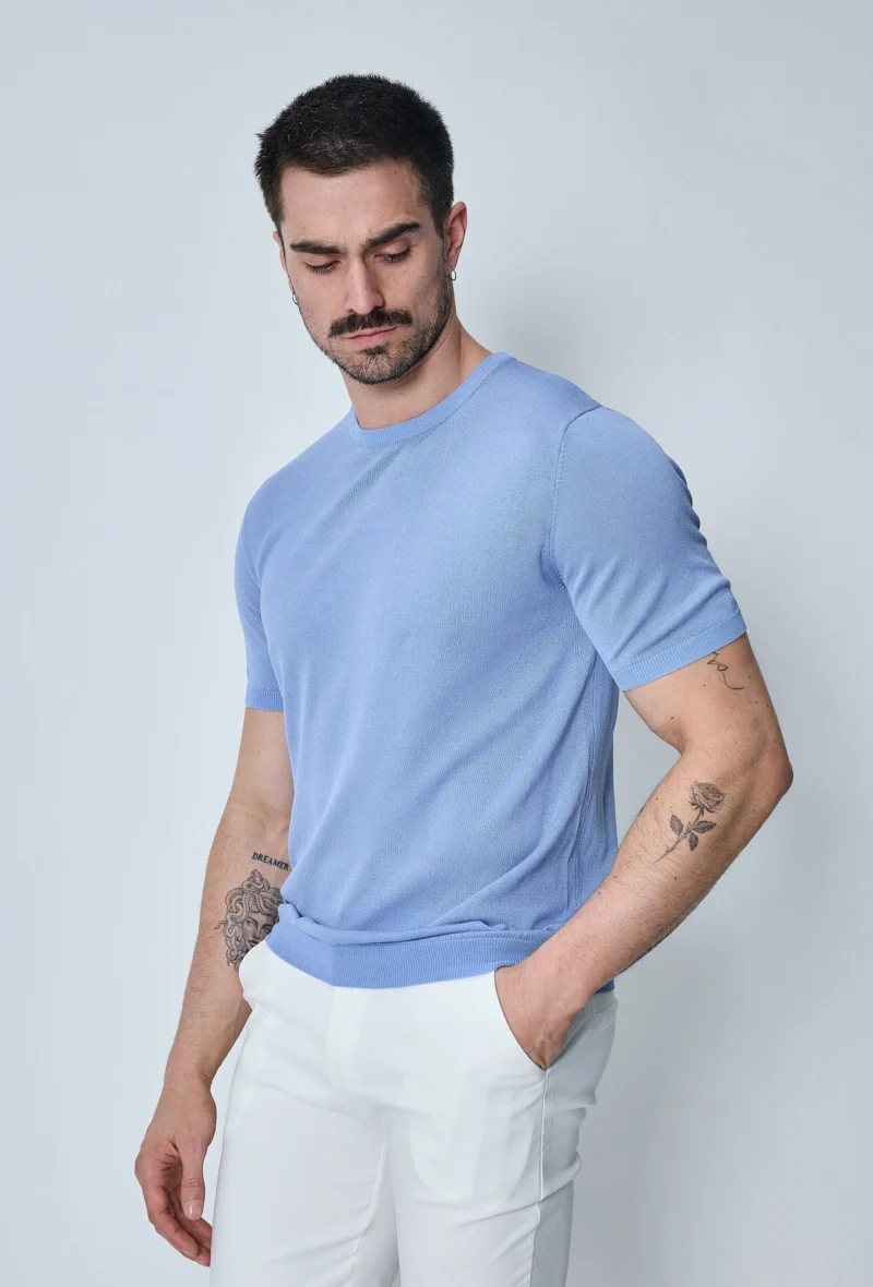 T-shirt fin manches courtes uni en maille - Image 5