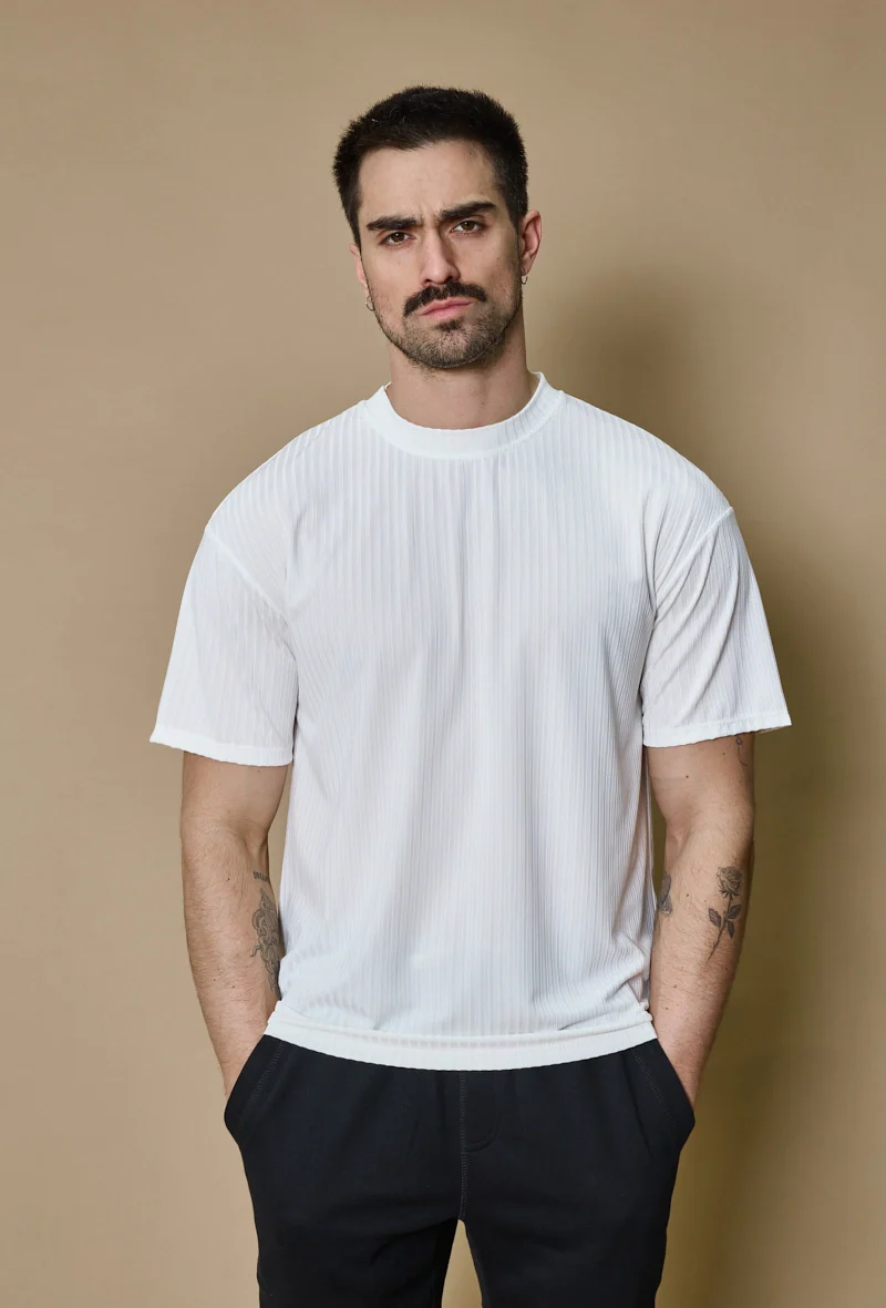 T-shirt uni à rayures oversize - Image 12