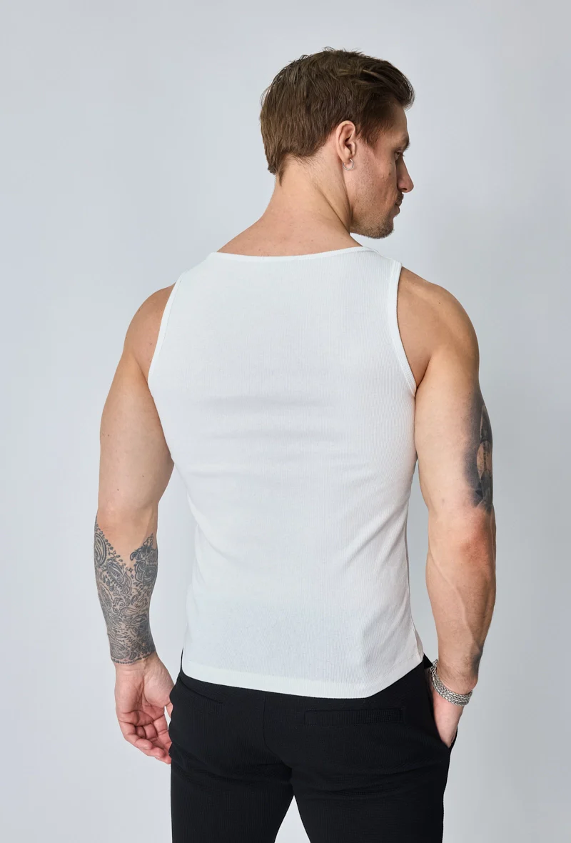 T-shirt uni sans manches - Image 15