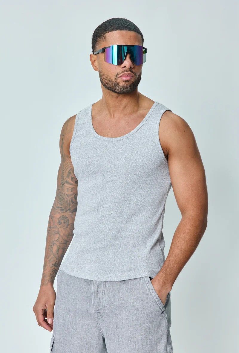 T-shirt uni sans manches - Image 7