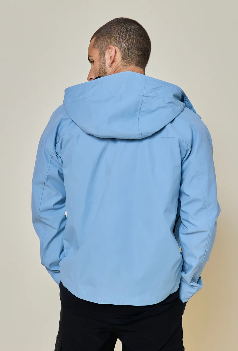 Veste courte à capuche réglable avec ficelle - Image 6