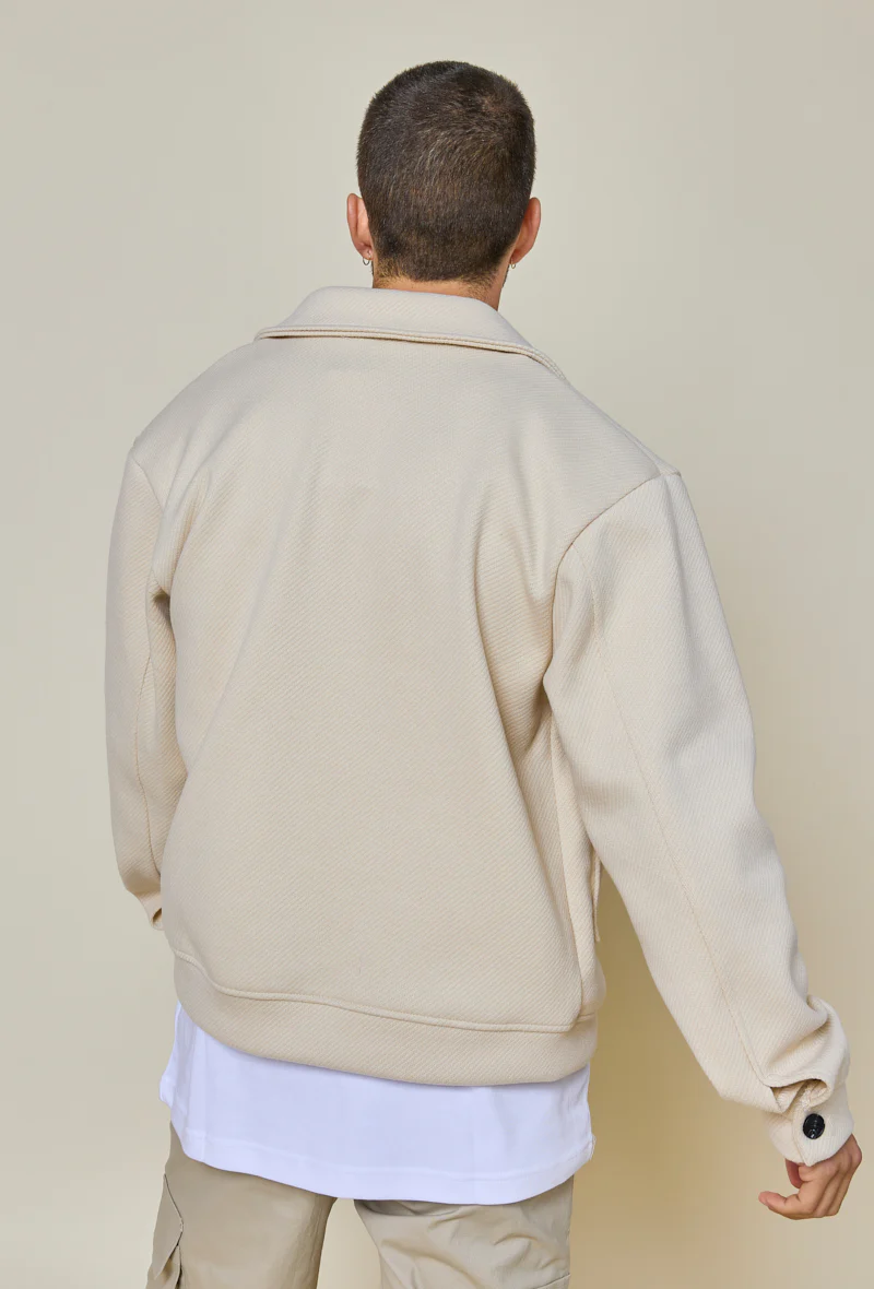 Veste uni texturé avec grandes poches à rabat - Image 11